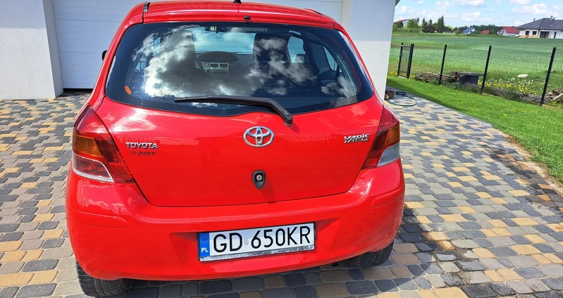 Toyota Yaris cena 17500 przebieg: 125600, rok produkcji 2009 z Żukowo małe 154